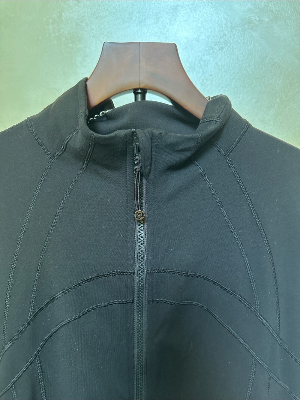lululemon athletica define jacket, with oversized fit, size 12 - Picture 4 of 13